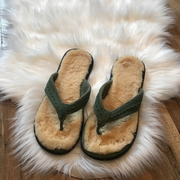 ll bean fuzzy flip flops